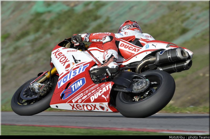 haga_1_sbk_test_portimao_janvier_2010_018