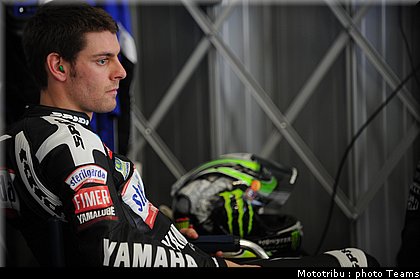 crutchlow_1_sbk_test_portimao_janvier_2010_001.jpg
