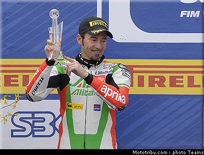 australie_2011_sbk_biaggi_02.jpg