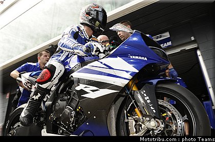 australie_2011_sbk_melandri_16.jpg