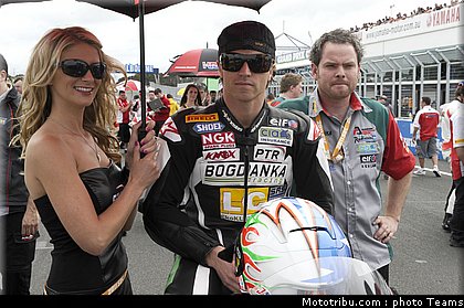 australie_2011_sbk_pitbabes_014.jpg