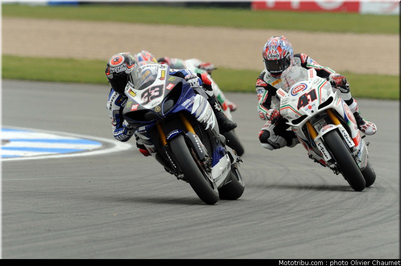 sbk_005_angleterre_donington_2011