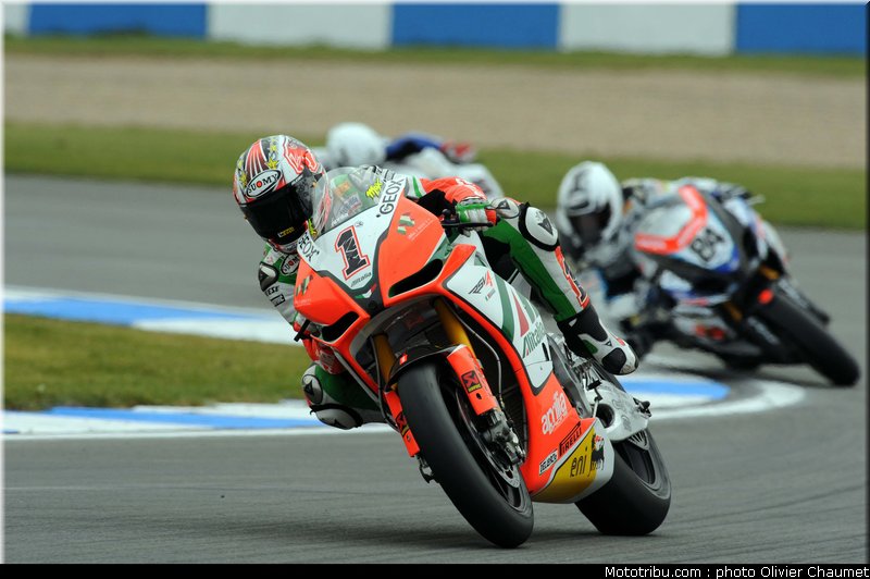 sbk_biaggi_09_angleterre_donington_2011