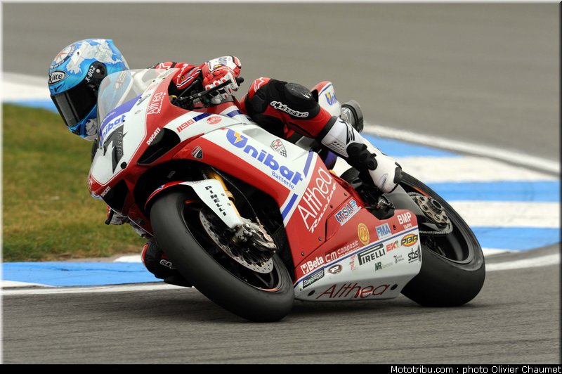 sbk_checa_11_angleterre_donington_2011
