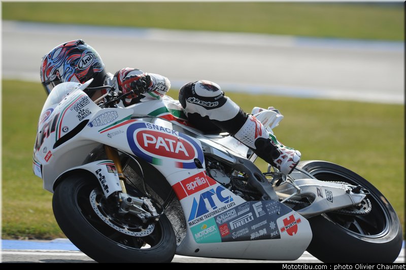 sbk_haga_01_angleterre_donington_2011