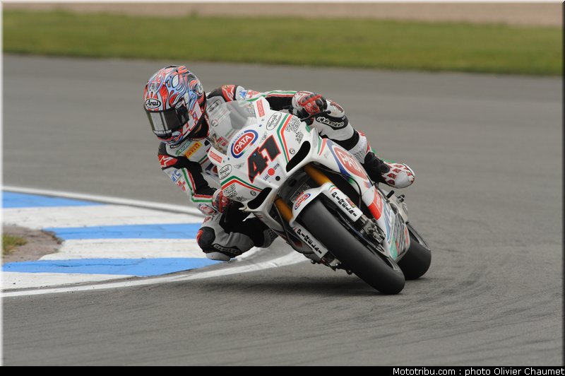 sbk_haga_12_angleterre_donington_2011