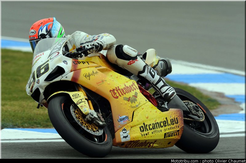 sbk_smrz_4_angleterre_donington_2011