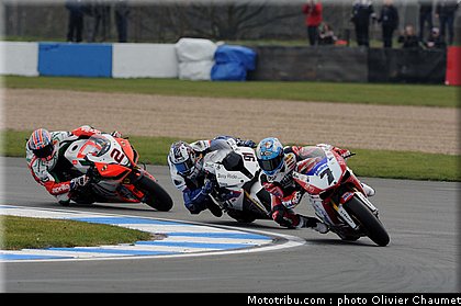 sbk_004_angleterre_donington_2011.jpg