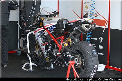sbk_berger_02_angleterre_donington_2011.jpg