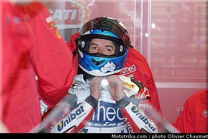 sbk_checa_03_angleterre_donington_2011.jpg