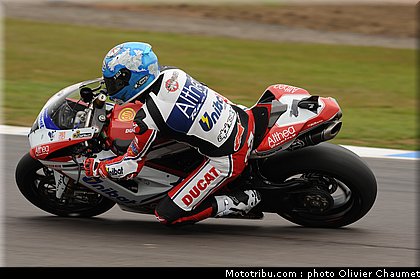 sbk_checa_07_angleterre_donington_2011.jpg