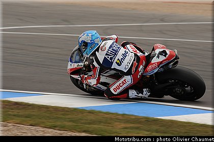 sbk_checa_08_angleterre_donington_2011.jpg