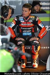 supersport_parkes_8_angleterre_donington_2011.jpg