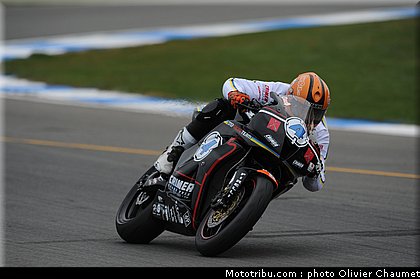 supersport_rea_5_angleterre_donington_2011.jpg