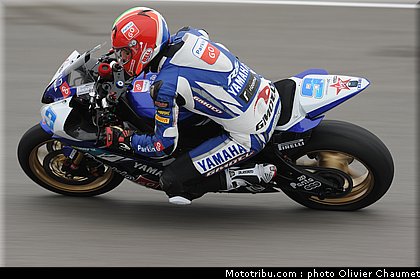 supersport_scassa_1_angleterre_donington_2011.jpg