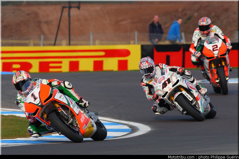 sbk_011_angleterre_donington_2011