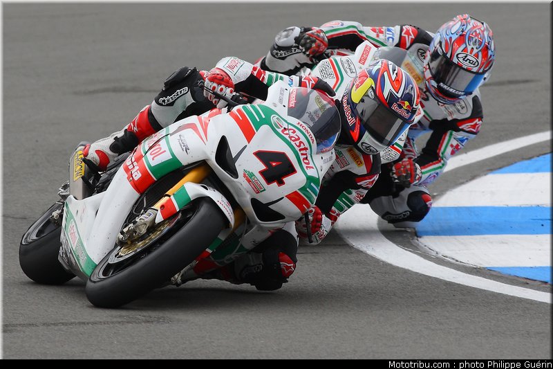 sbk_042_angleterre_donington_2011