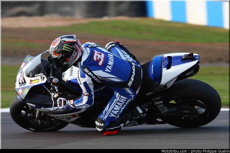 sbk_melandri_09_angleterre_donington_2011