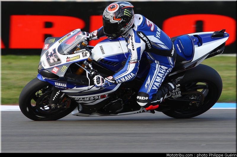 sbk_melandri_11_angleterre_donington_2011