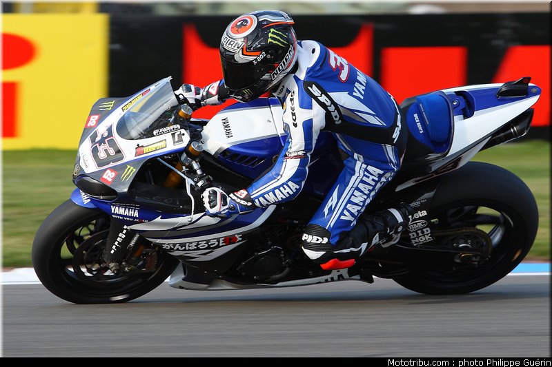 sbk_melandri_13_angleterre_donington_2011