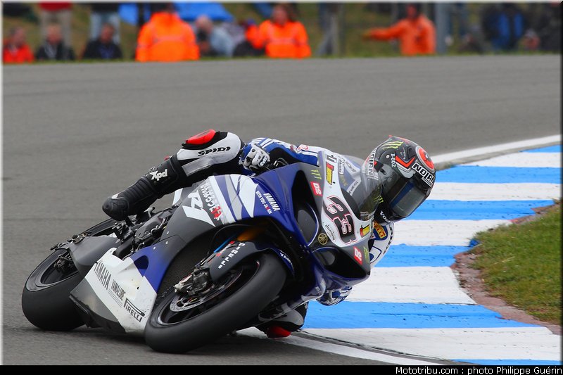sbk_melandri_19_angleterre_donington_2011
