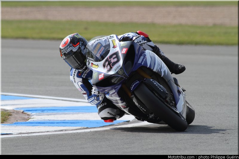 sbk_melandri_26_angleterre_donington_2011