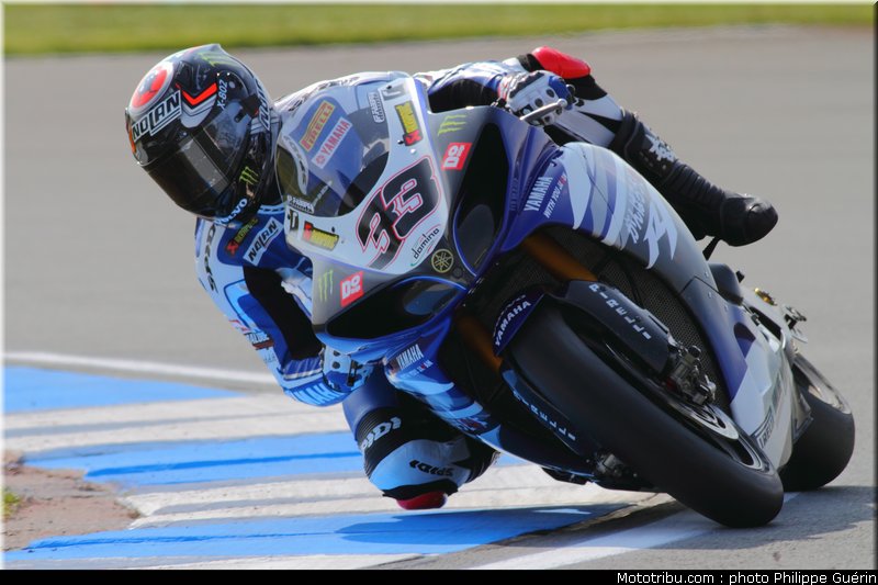 sbk_melandri_27_angleterre_donington_2011