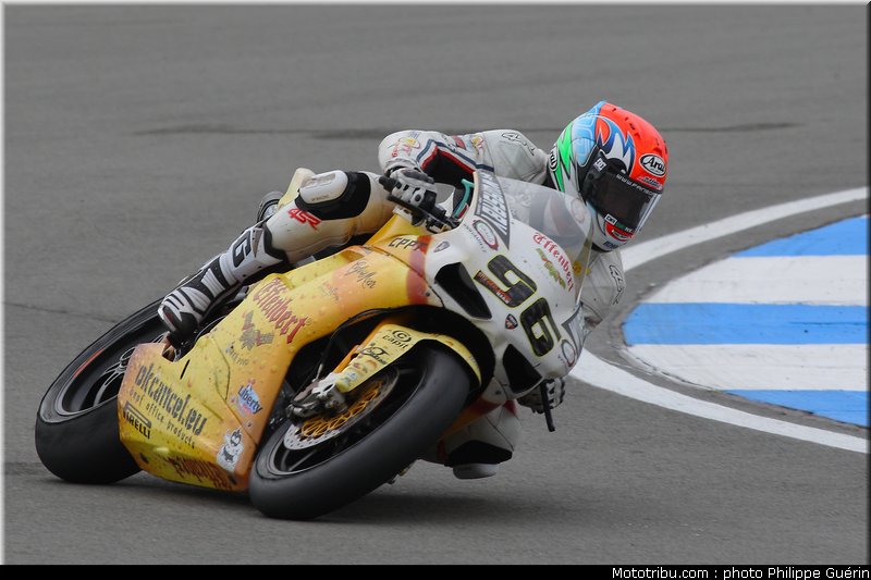 sbk_smrz_10_angleterre_donington_2011