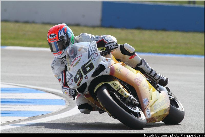 sbk_smrz_14_angleterre_donington_2011