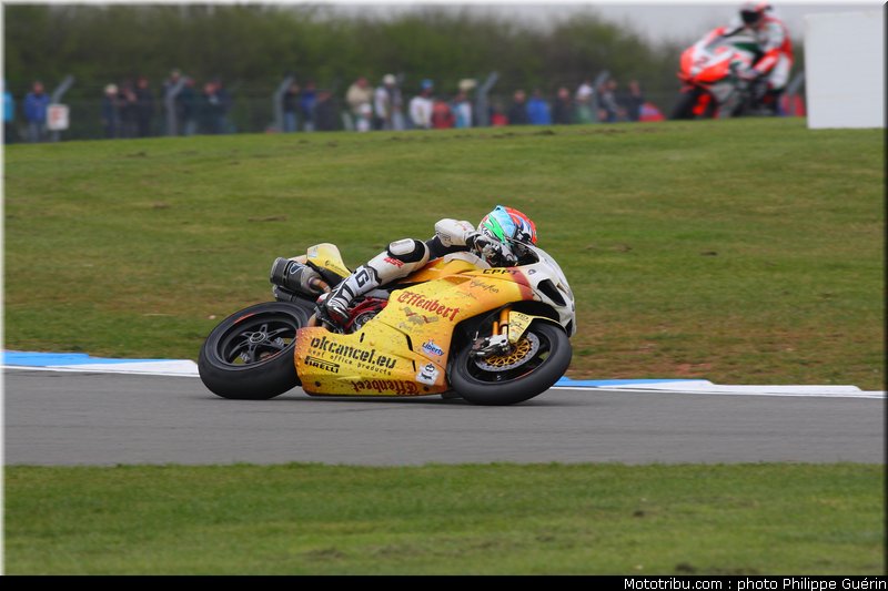 sbk_smrz_15_angleterre_donington_2011