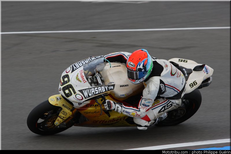 sbk_smrz_16_angleterre_donington_2011