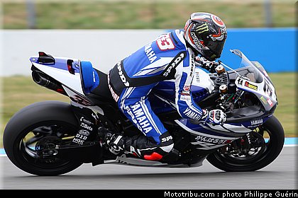 sbk_melandri_14_angleterre_donington_2011.JPG