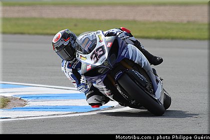 sbk_melandri_26_angleterre_donington_2011.JPG