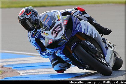 sbk_melandri_27_angleterre_donington_2011.JPG