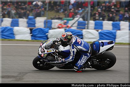sbk_melandri_29_angleterre_donington_2011.JPG