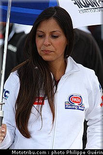 sbk_pitbabes_13_angleterre_donington_2011.JPG