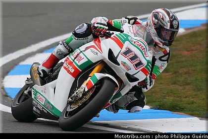 sbk_xaus_07_angleterre_donington_2011.JPG