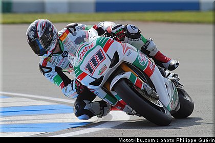 sbk_xaus_08_angleterre_donington_2011.JPG