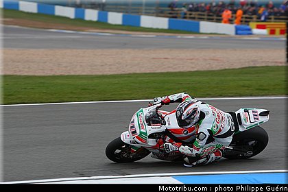 sbk_xaus_11_angleterre_donington_2011.JPG