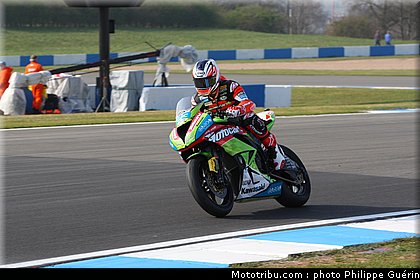 supersport_parkes_1_angleterre_donington_2011.JPG