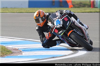 supersport_rea_3_angleterre_donington_2011.JPG