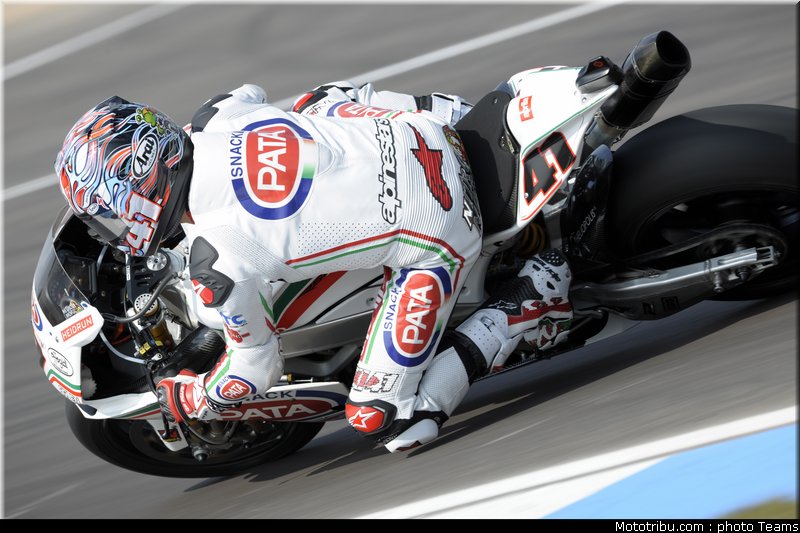 sbk_haga_06_angleterre_donington_2011
