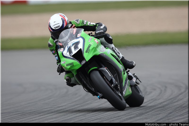 sbk_lascorz_08_angleterre_donington_2011