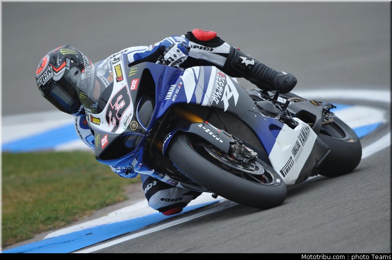 sbk_melandri_05_angleterre_donington_2011