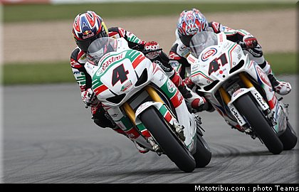 sbk_003_angleterre_donington_2011.jpg