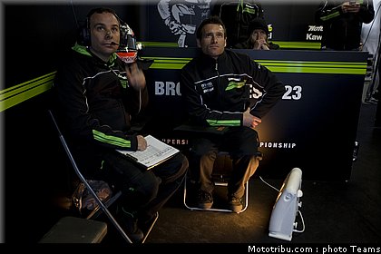 sbk_kawasaki_7_angleterre_donington_2011.jpg