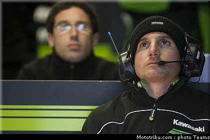 sbk_kawasaki_8_angleterre_donington_2011.jpg