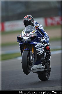 sbk_melandri_06_angleterre_donington_2011.jpg