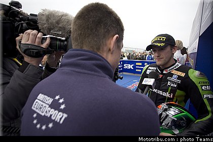 sbk_sykes_10_angleterre_donington_2011.jpg