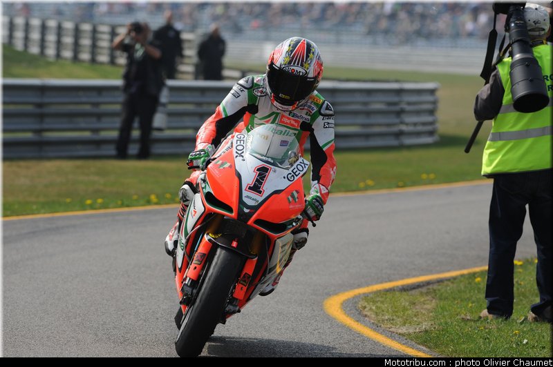 sbk_biaggi_2_paysbas_2011_assen